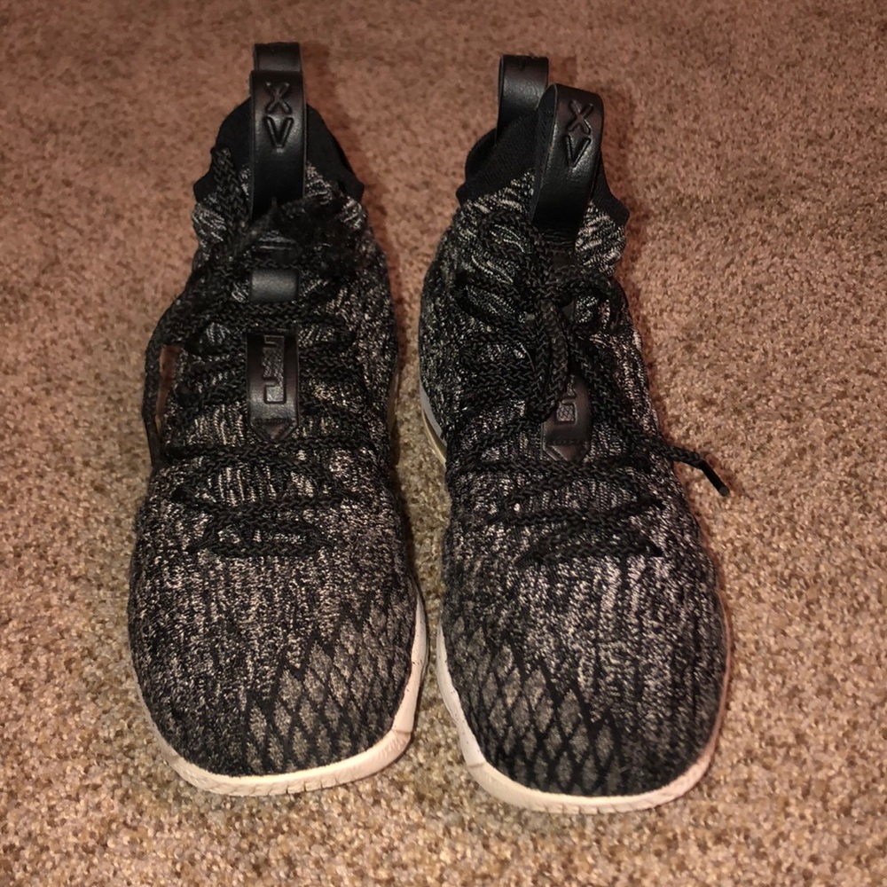 Lebron XV 7Y Oreo